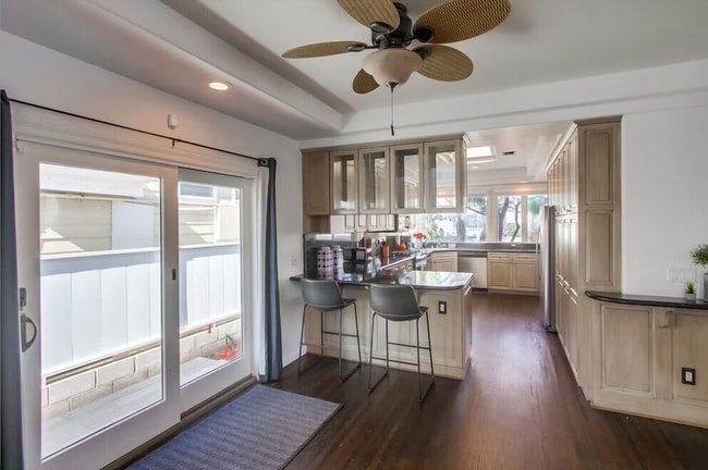 Building Photo - Luxury Bird Rock Retreat | 3BR Oasis w/ Pool, Ocean Views & Walk to Dining! Furnished - Month/Mon...