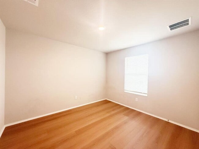 Building Photo - 15109 Siberian Elm Ln