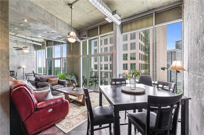 Building Photo - 943 Peachtree St NE