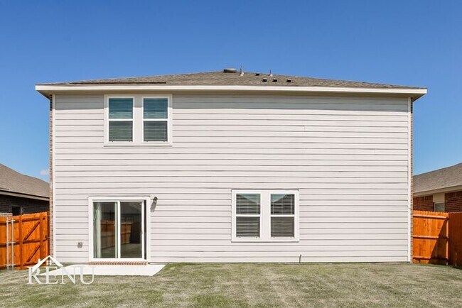 Building Photo - 1317 Escondido Dr