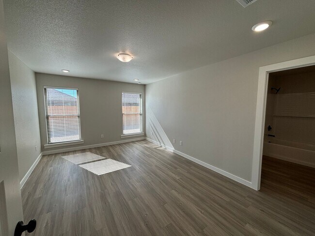 Building Photo - Available November 7th