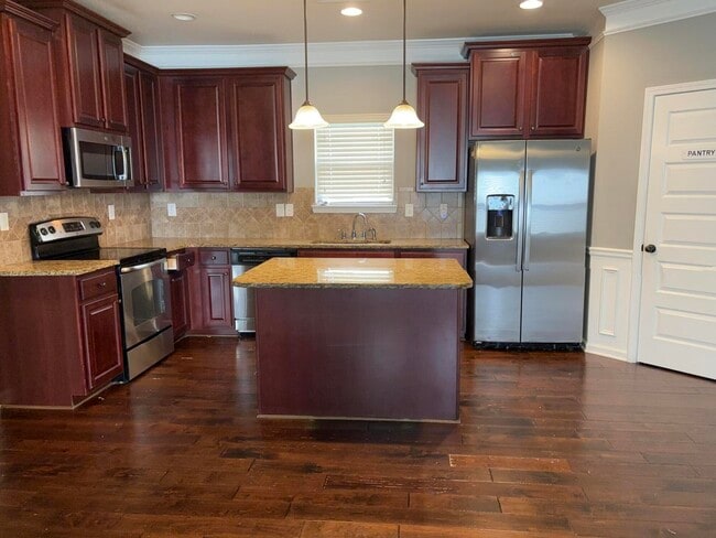 Building Photo - 3357 Grove Landing Cir