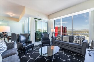 Building Photo - 2700 S Las Vegas Blvd