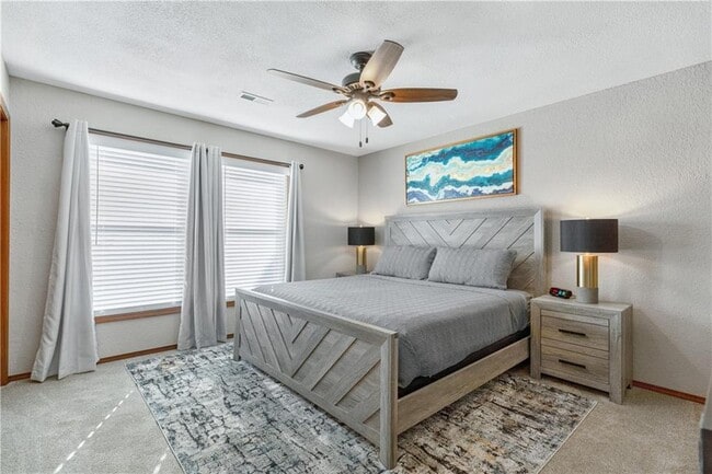 Building Photo - 6 Connie Ln