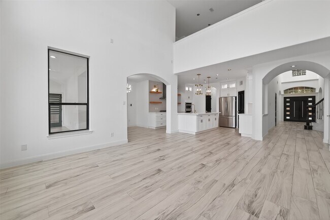 Building Photo - 3839 Lakeridge Canyon Dr