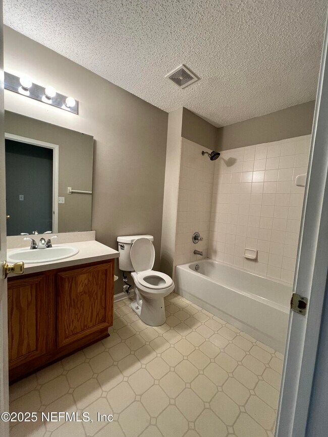 Building Photo - 2993 Golden Pond Blvd