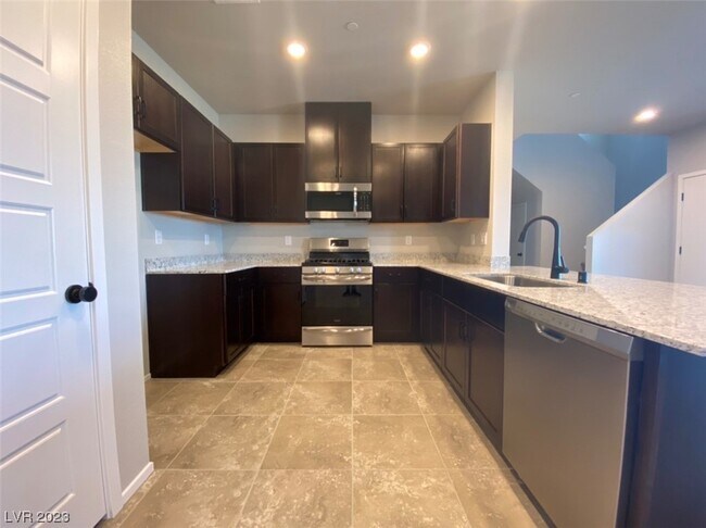 Building Photo - 4451 Sapphire Moon Ave