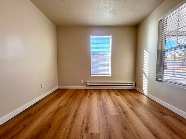 Building Photo - Non-Refundable & Security Deposit Total: $1525.00