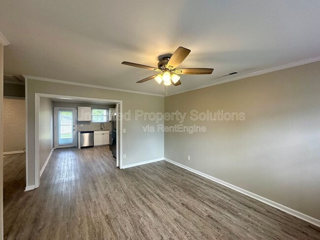 Building Photo - 119 Gaddy Dr