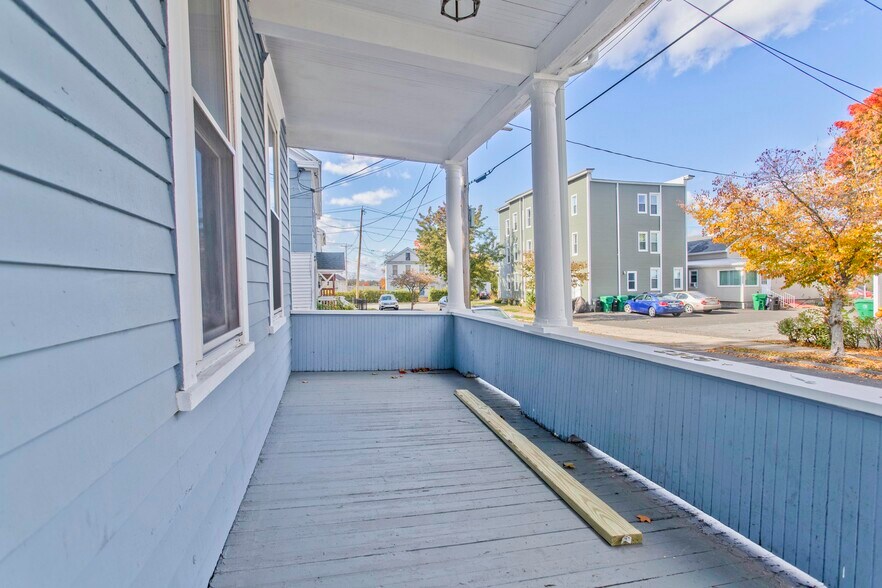 Building Photo - 23 Pleasant St