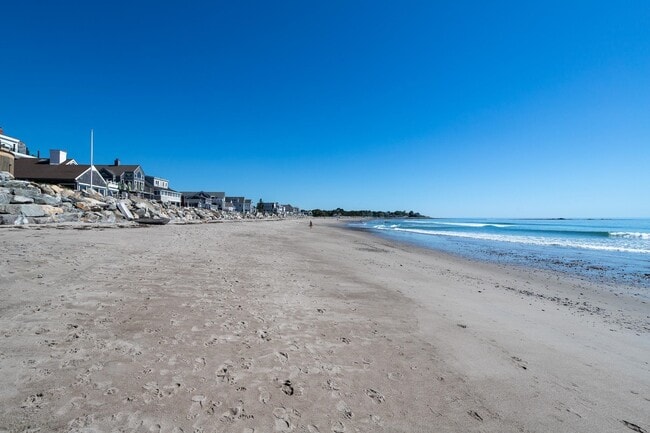 Building Photo - 1044 Ocean Blvd