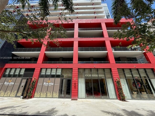 Building Photo - 90 NE 32nd St