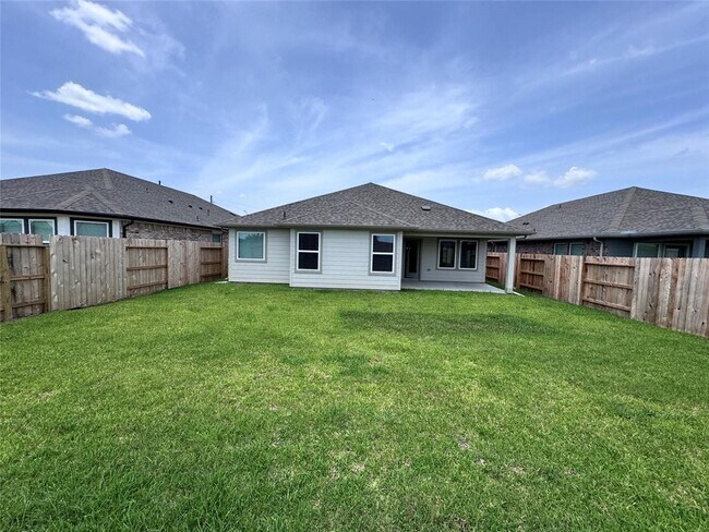 Building Photo - 6254 Brazos Trl Dr