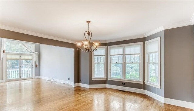 Building Photo - 725 Stonebridge Rd