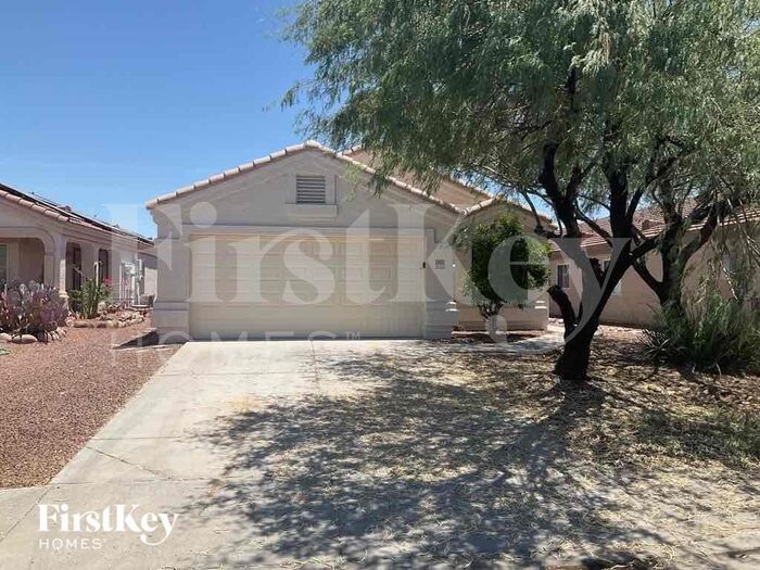 Primary Photo - 18139 N 113th Ave