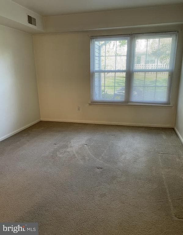 Building Photo - 17023 Bennett Pl