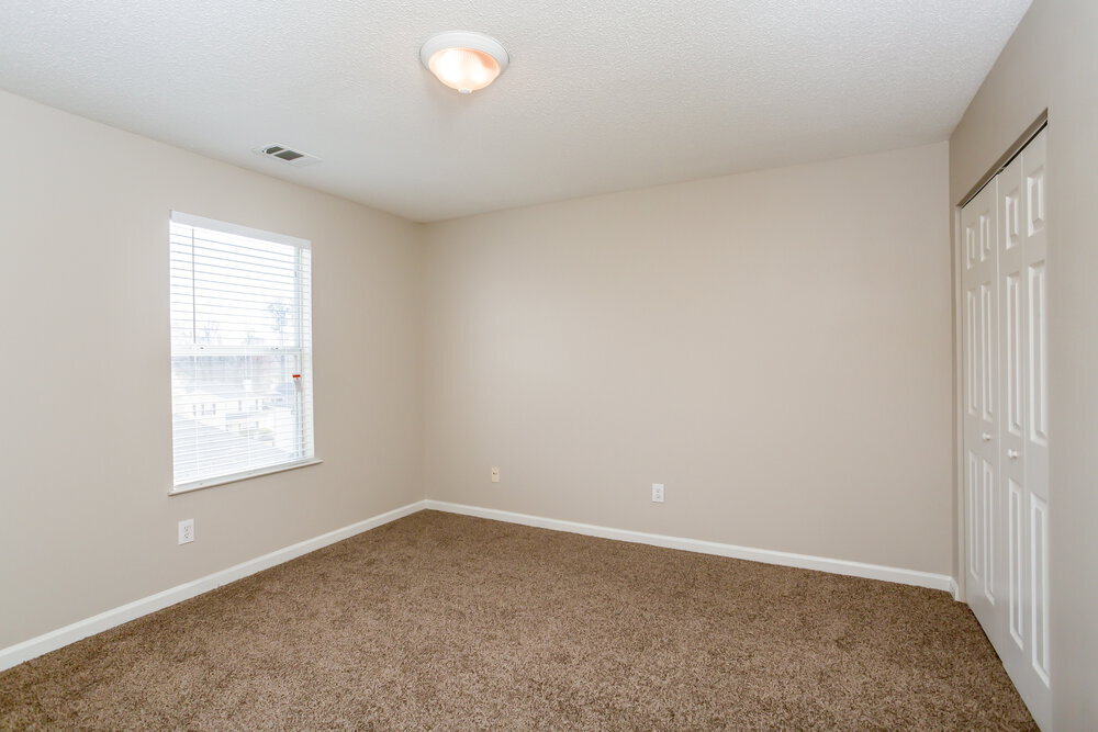 Building Photo - 1607 Thornwick Trace