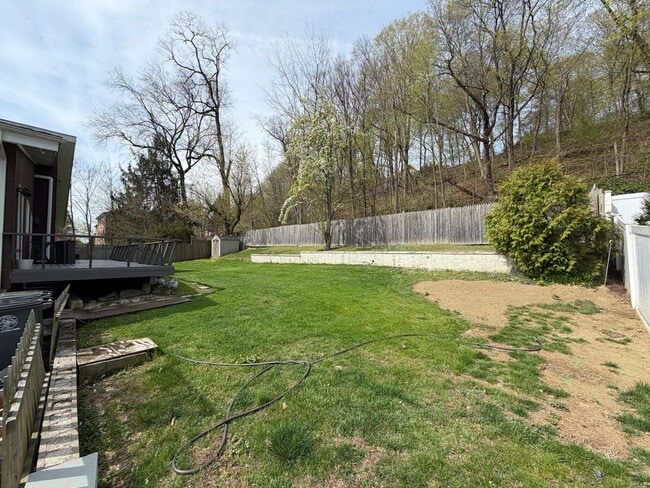 Building Photo - Spacious 5-Bedroom Home with Modern Features