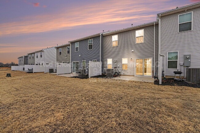 Building Photo - 9529 Teamwork St NW