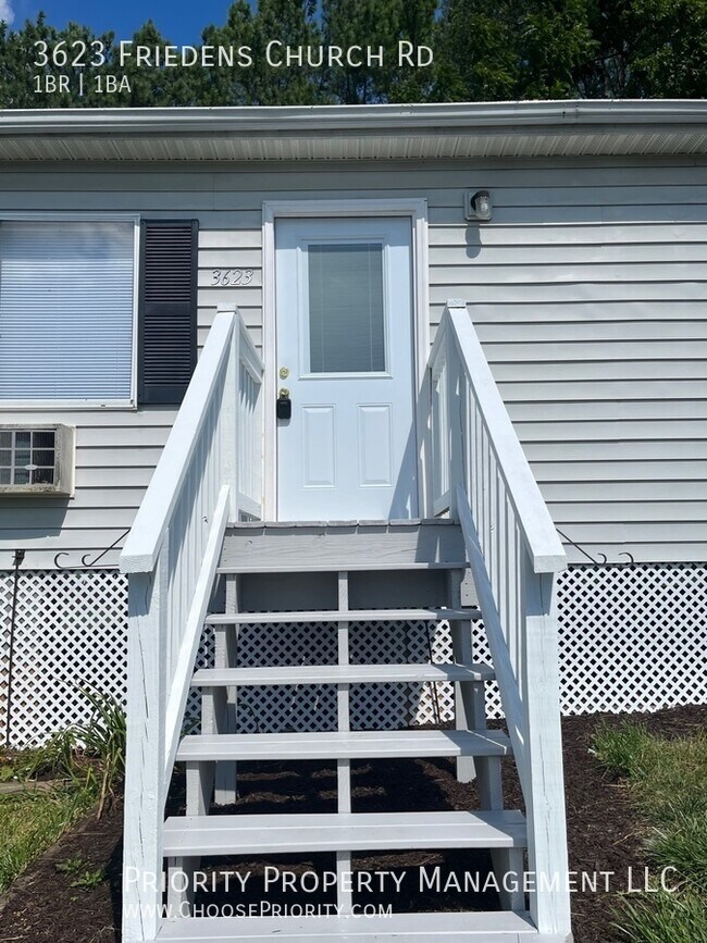 Building Photo - 1 Bedroom, 1 Bathroom Single Family Home, ...