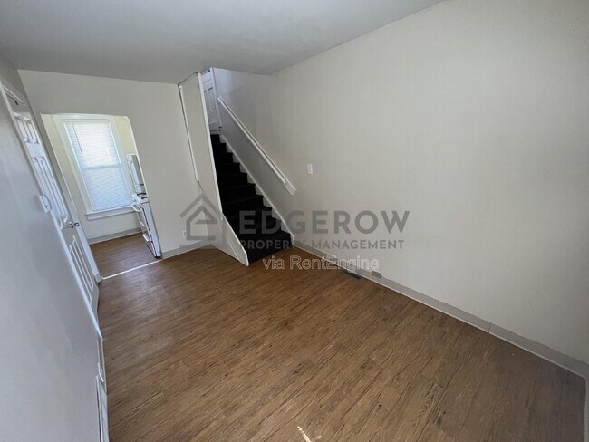 Building Photo - 1220 Hamilton Ave NW