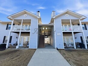 Building Photo - 107 Pelham Square Way