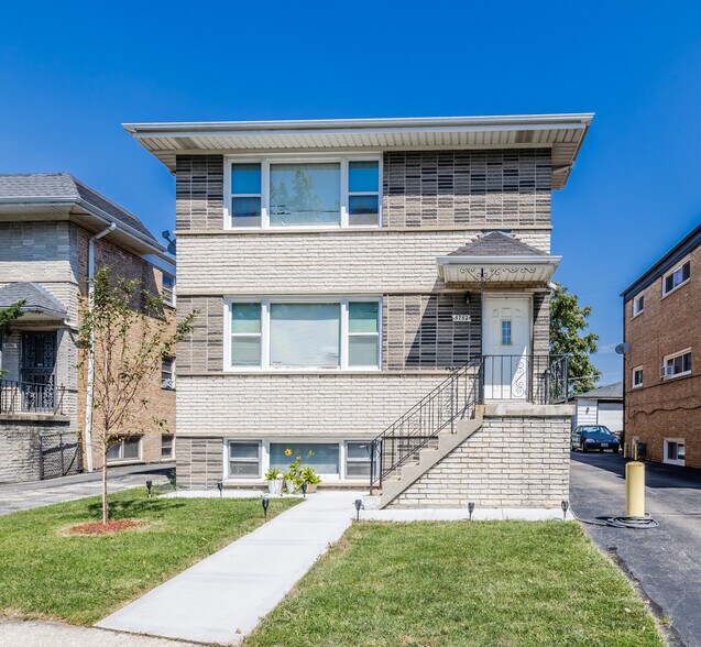 Primary Photo - 5752 W Park Ave