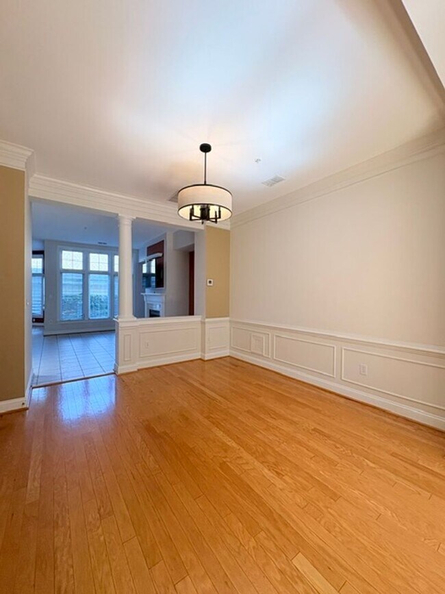 Building Photo - 1115 Havencrest St