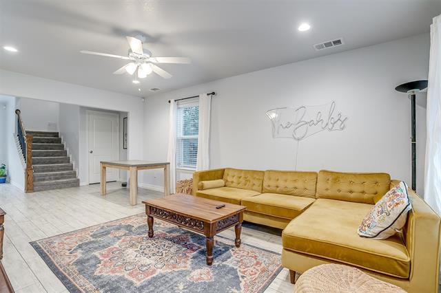 Building Photo - 5624 Donnelly Ave