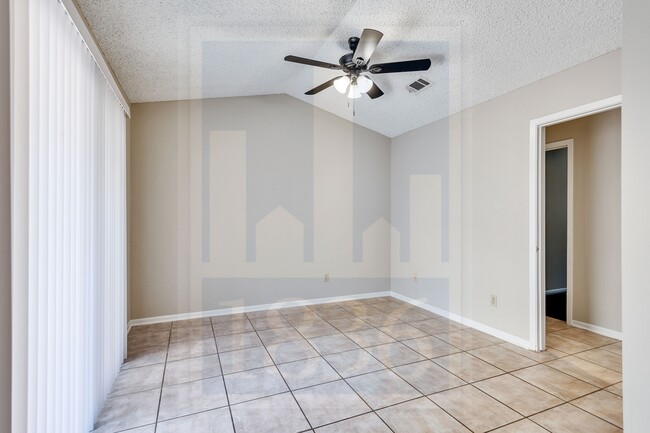 Building Photo - 7302 Waldon Dr