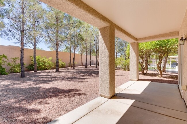 Building Photo - 2463 Eagle Harbor Dr