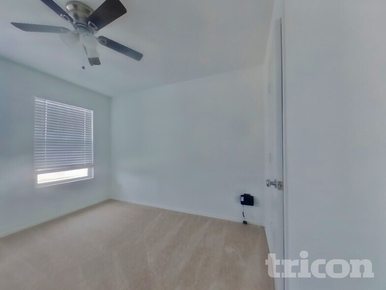 Building Photo - 11826 Hermosa Ln