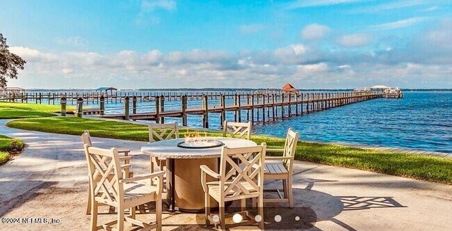 Building Photo - 6000 San Jose Blvd