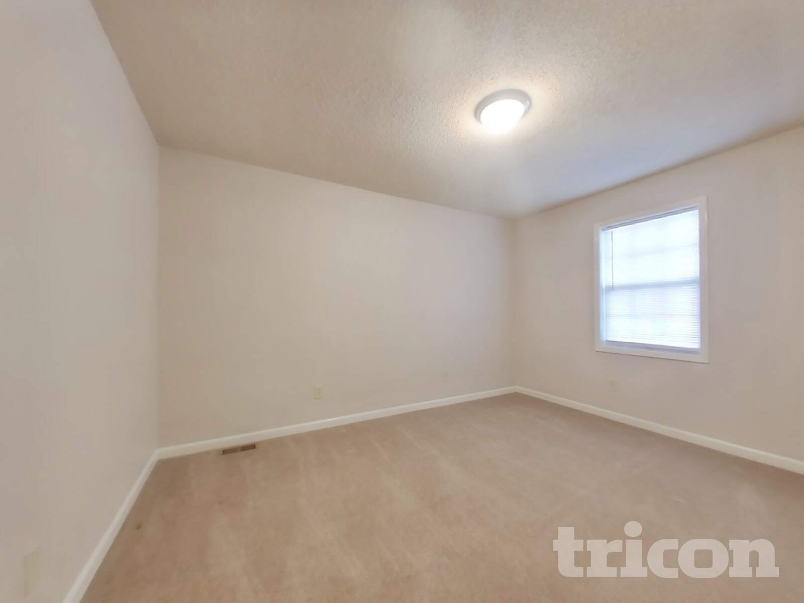 Building Photo - 2988 Forest Ridge Ct
