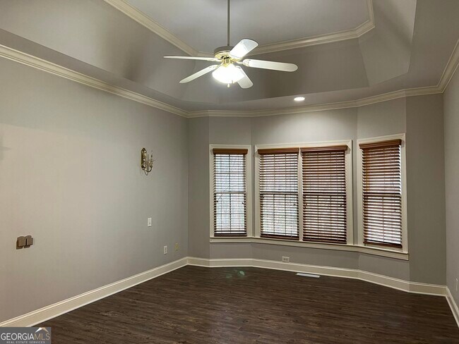 Building Photo - 2476 Sewell Mill Rd