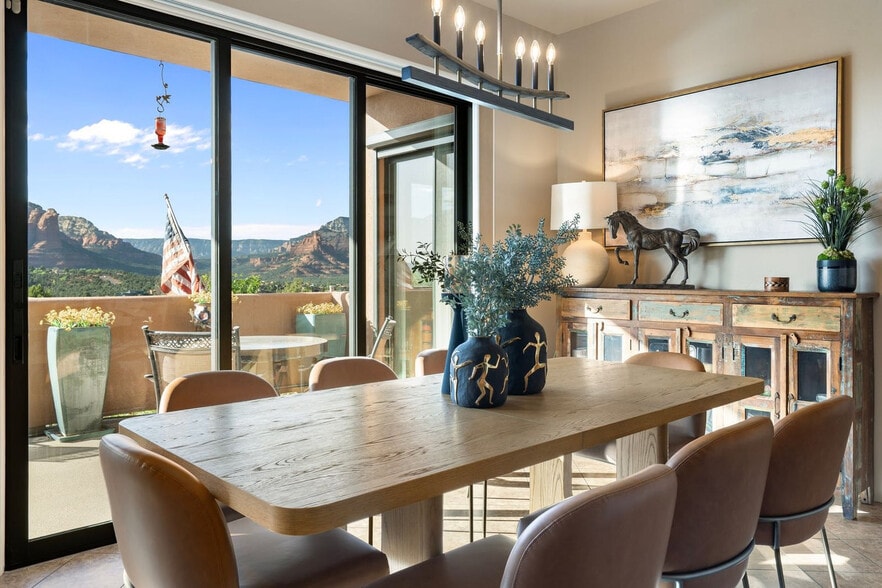 Building Photo - 30 Sycamore Canyon Rd