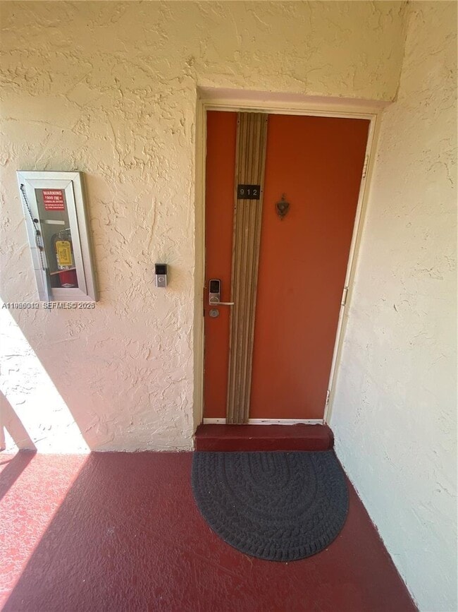 Building Photo - 8530 SW 149th Ave