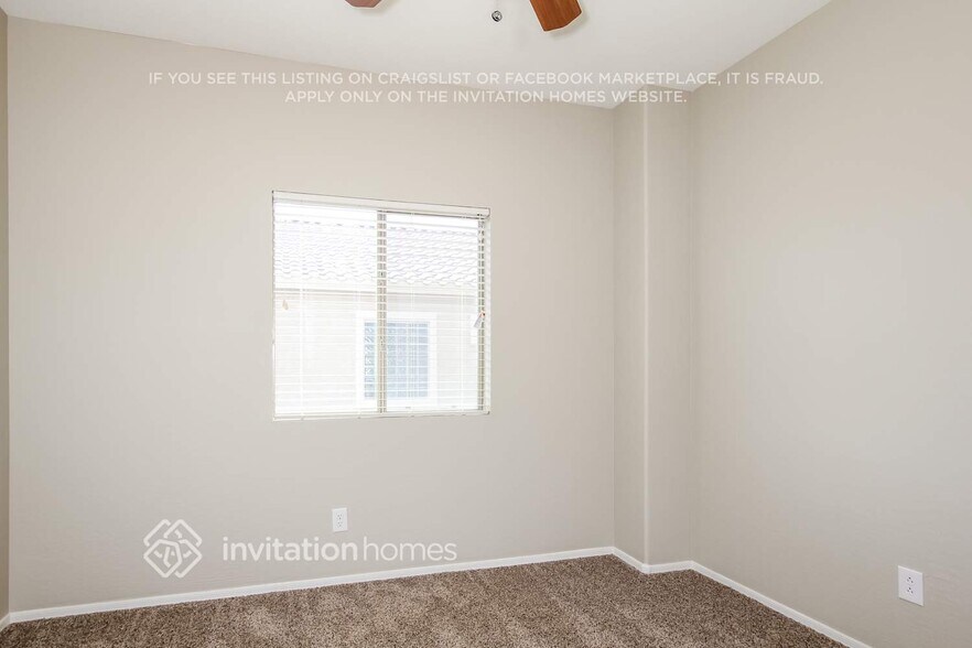 Building Photo - 16338 N 168th Dr