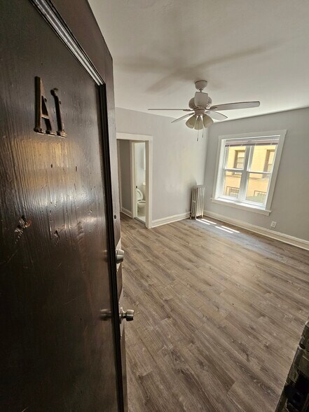 Building Photo - 4601 N Beacon St