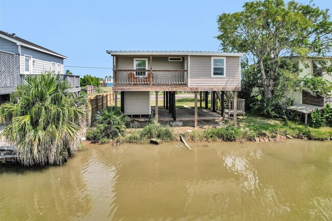 Building Photo - 219 Leeward Way