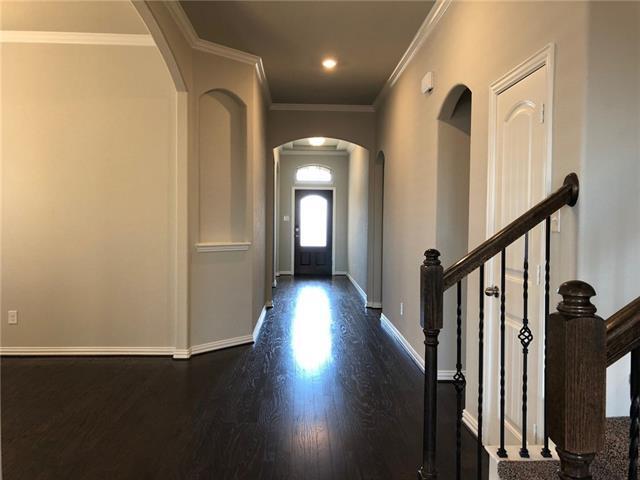 Building Photo - 15909 Holly Crk