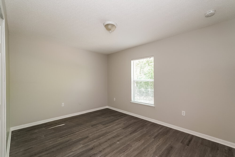 Building Photo - 5511 Ashland Dr