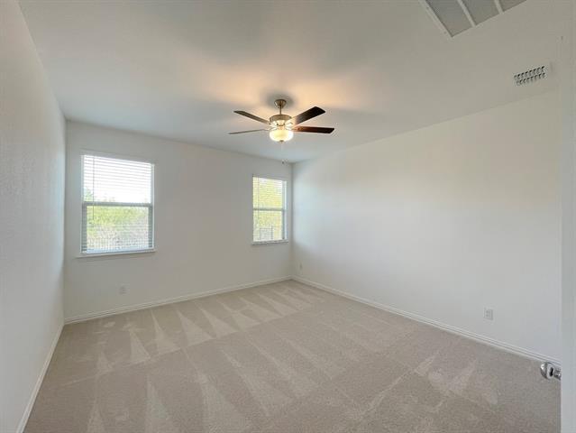 Building Photo - 510 Macdonald Wy