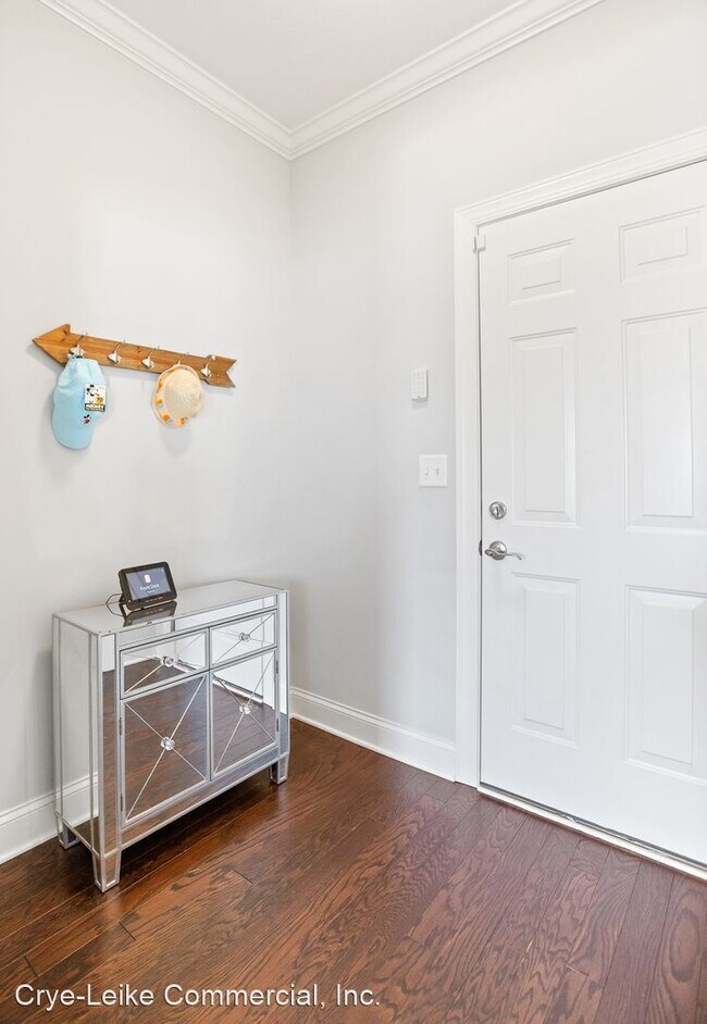 Building Photo - 3 br, 2.5 bath House - 8521 Red Deer Ln.