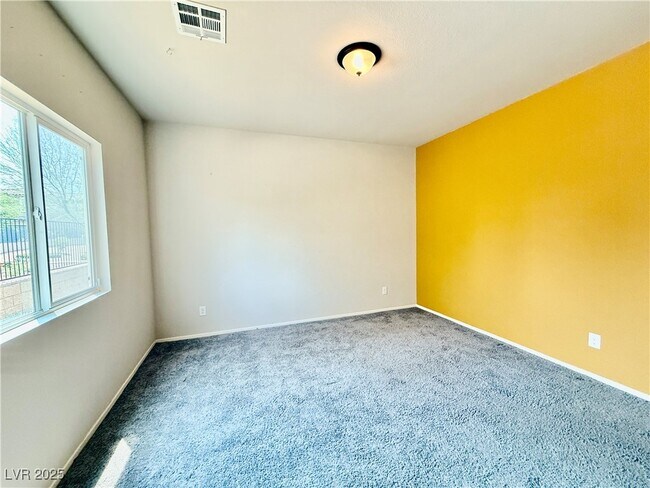 Building Photo - 4483 Stardust Moon Ave
