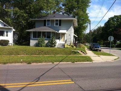 Building Photo - 1622 E Beardsley Ave
