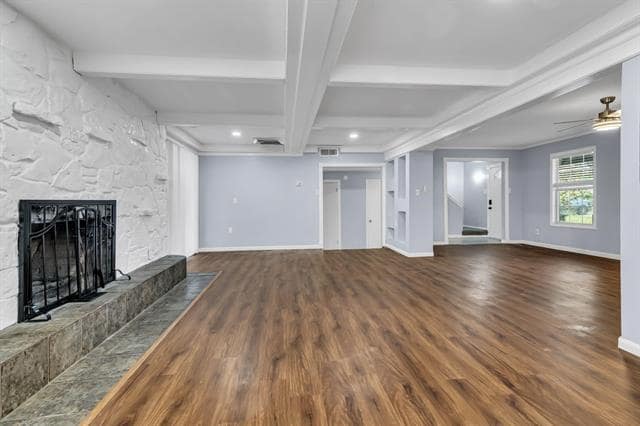 Building Photo - 2046 N Kimball Ave