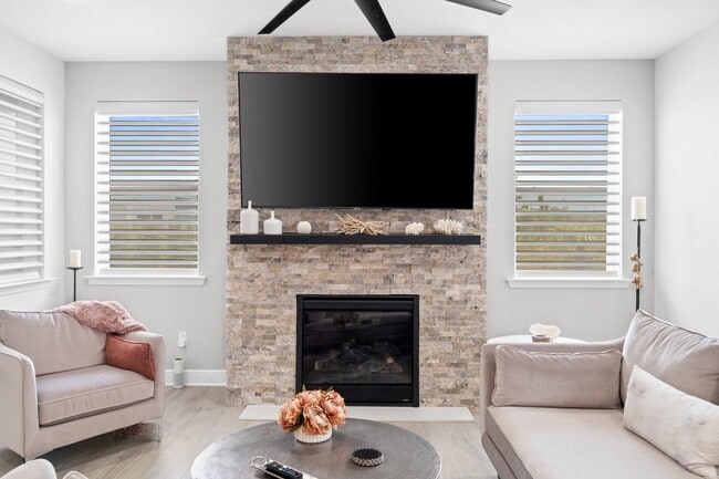 Building Photo - 8411 Coral Reef Wy