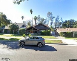 Building Photo - 893 Lincoln Ave