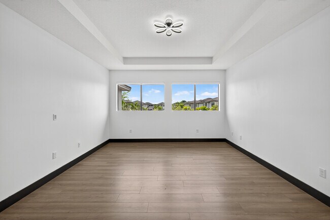 Building Photo - 15800 NW 88th Ave
